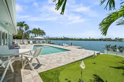 Hacienda Waterside - Image 2